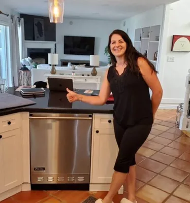 Household appliance repair in North Vancouver