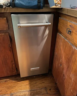 Household appliance repair in Vancouver Downtown