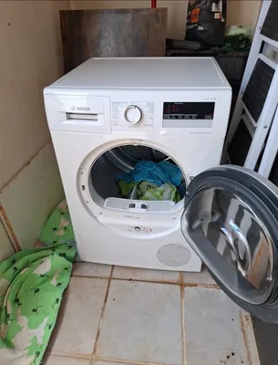 Household appliance repair in West Vancouver